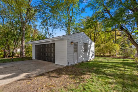 A home in Dearborn Heights