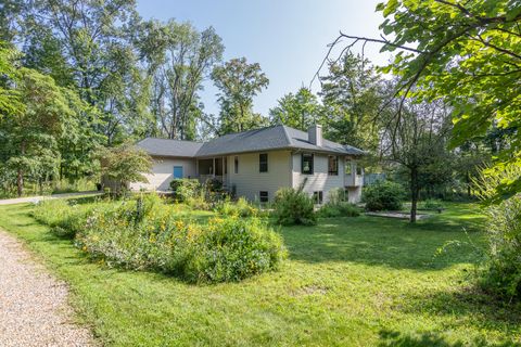 A home in Pavilion Twp