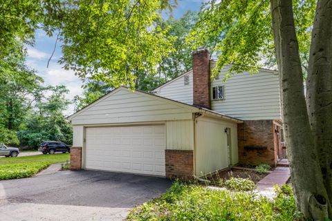 A home in Farmington Hills