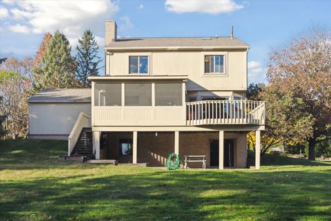 A home in Lyon Twp