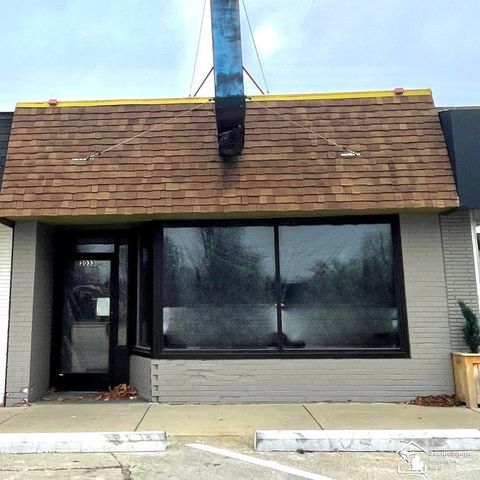 2033 West Road Trenton City MI 48183