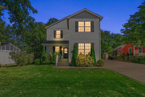 A home in New Buffalo Twp