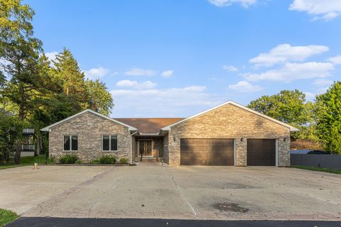 A home in Fenton Twp