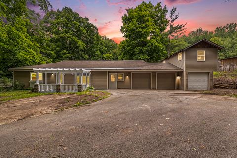 A home in Acme Twp