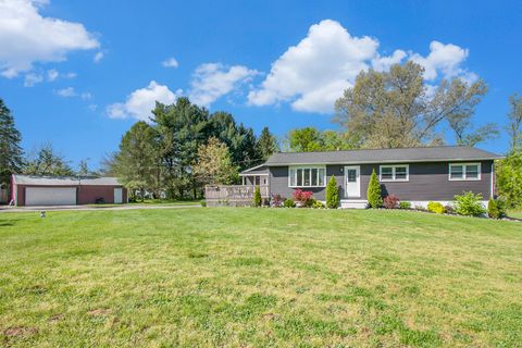 A home in Bellevue Twp