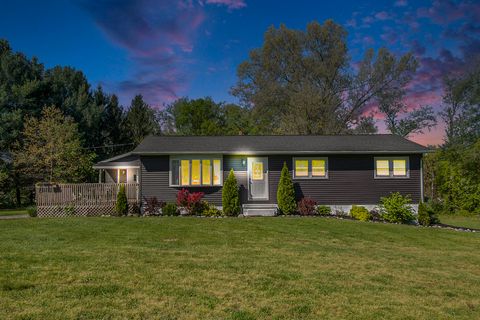 A home in Bellevue Twp