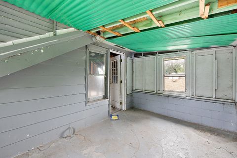 A home in Hazel Park