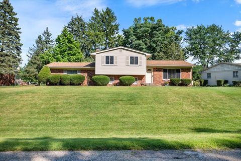 A home in Waterford Twp