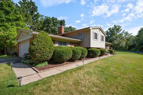 A home in Waterford Twp