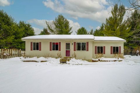 A home in Almira Twp