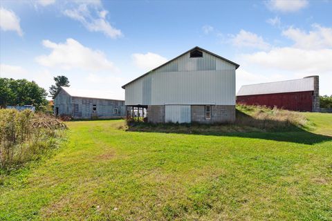 A home in Aetna Twp