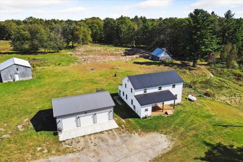 A home in Aetna Twp