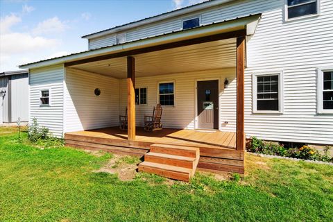 A home in Aetna Twp