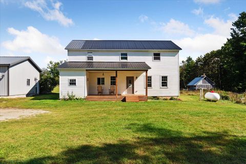 A home in Aetna Twp