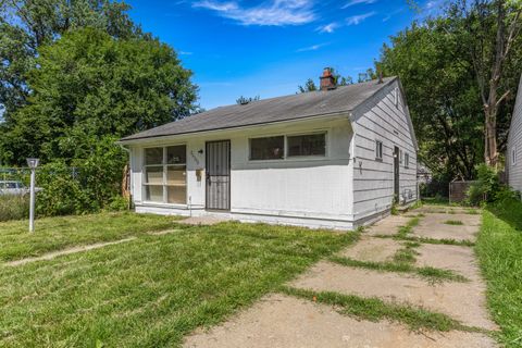 A home in Inkster