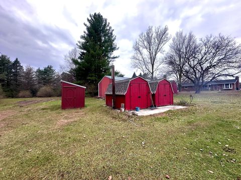 A home in Brockway Twp