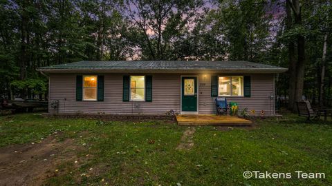 A home in Lake Isabella Vlg-ShermanTwp