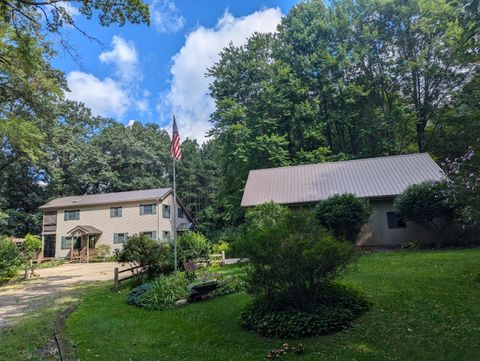 A home in Pulaski Twp