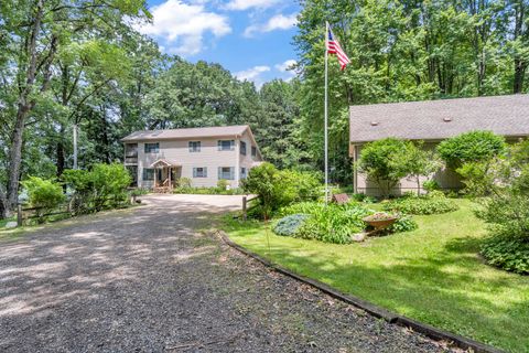 A home in Pulaski Twp