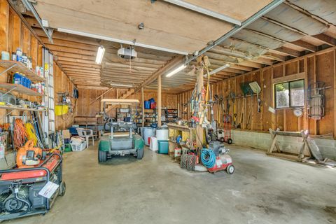 A home in Pulaski Twp