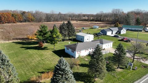 A home in Carleton Vlg