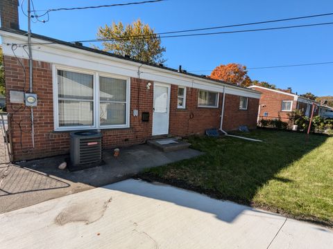 A home in Warren