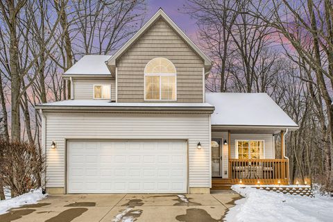 A home in Spring Arbor Twp