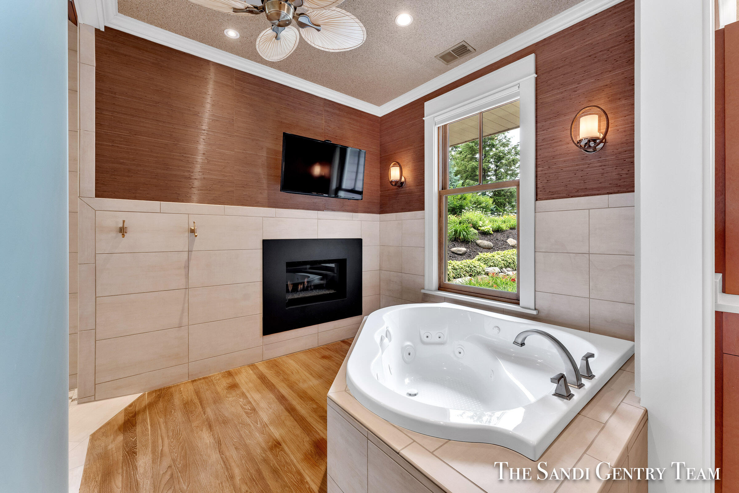 Photo 45 of 111 of 18235 Spindle Drive house