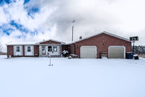 A home in Reeder Twp