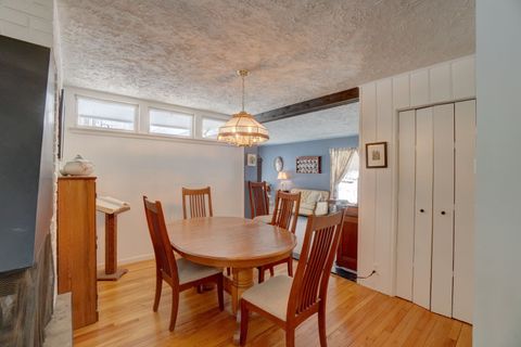 A home in BloomfieldCharterTownship_Oakland