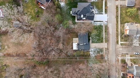 A home in Livonia