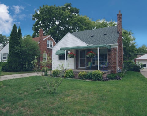 Featured picture for the property 20230056392