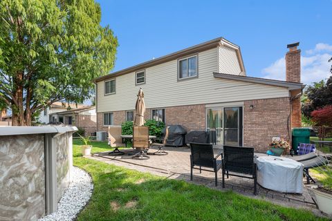 A home in Macomb Twp