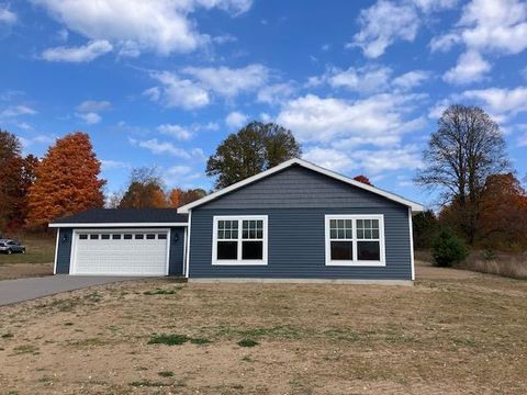 A home in Mayfield Twp