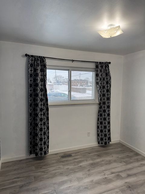 A home in WarrenCity_Macomb