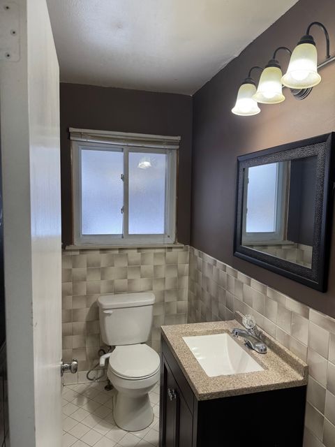 A home in WarrenCity_Macomb