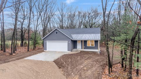 A home in Egelston Twp