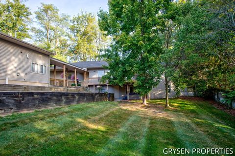 A home in Jamestown Twp