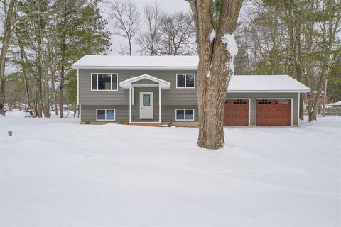 A home in Kalkaska Twp