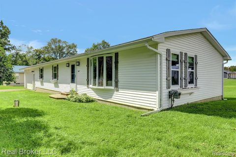 A home in Otter Lake Vlg