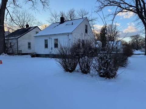 A home in Harper Woods