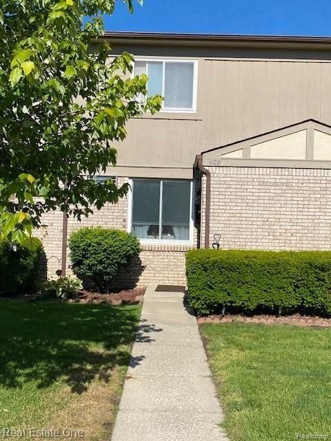 A home in South Lyon