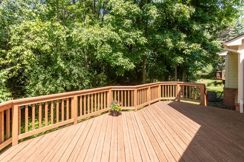 A home in West Bloomfield Twp