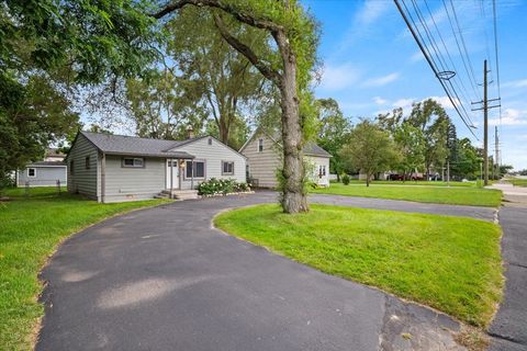 A home in Waterford Twp