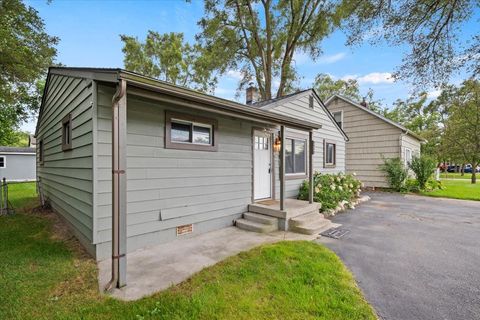 A home in Waterford Twp