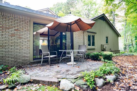 A home in Bloomfield Twp