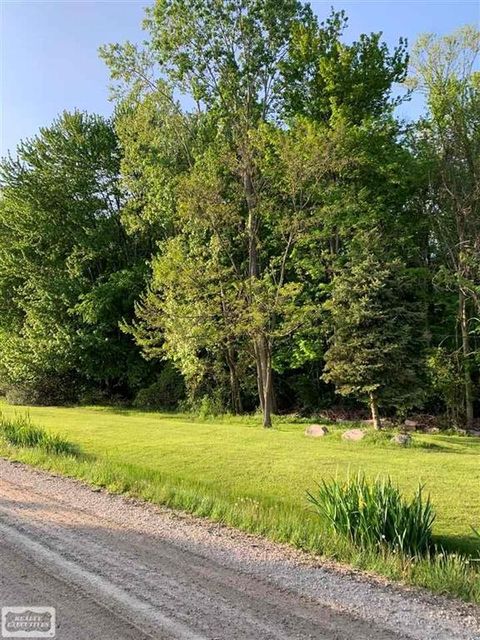 01 Vandy Street Harrison Charter Township MI 48080