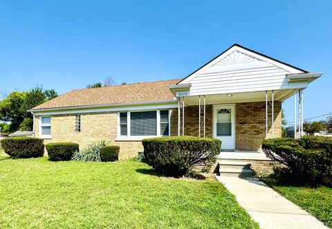 A home in Warren