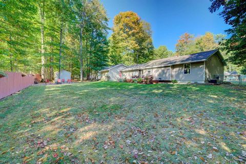 A home in Almira Twp