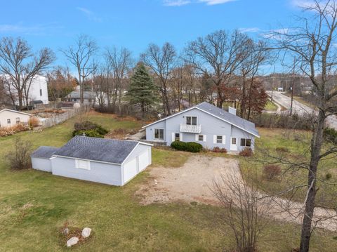 A home in Plainfield Twp